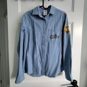 Disney Light Blue Fort Wilderness Casual Button-Down Shirt